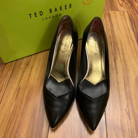 Ted Baker black pumps size 38 - Picture 1 of 6